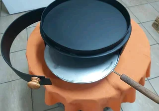 BBQ Pizza Oven . Brand new still