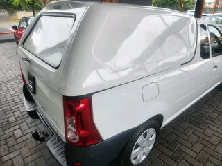 2023 Nissan NP200 1.6i Safety pack A/C