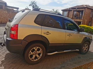 2010 Hyundai Tucson SUV