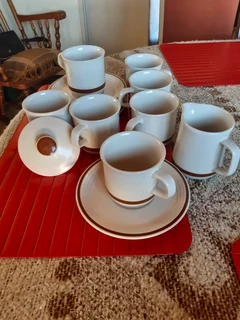 Crockery for sale (Cheap at R20 each)