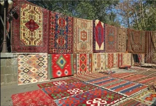 Persian Carpets Closing Down Sale !!