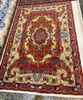 Persian carpets CLOSING DOWN SALE !!