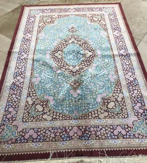 Persian carpets CLOSING DOWN SALE  !!