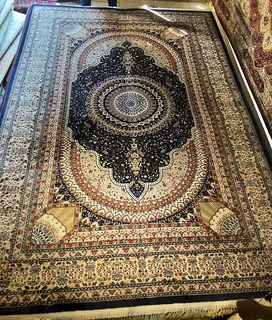 Persian carpets CLOSING DOWN SALE !!