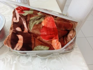 Brand New Large Pot &amp; Blanket