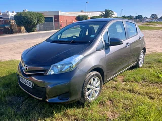 2016 Toyota Yaris 1.3 XS 5dr Automatic