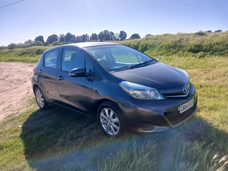 2016 Toyota Yaris 1.3 XS 5dr Automatic
