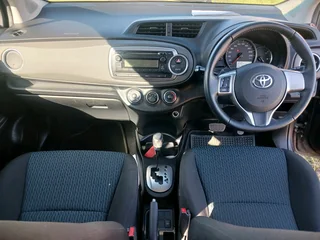 2016 Toyota Yaris 1.3 XS 5dr Automatic