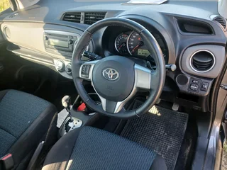 2016 Toyota Yaris 1.3 XS 5dr Automatic