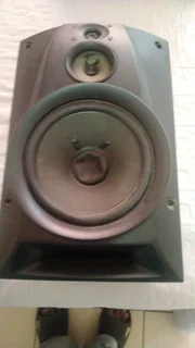 Sony speaker&#39;s x 2 R350