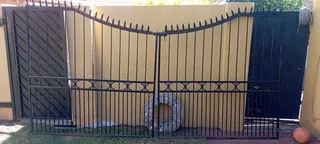 Steel gates
