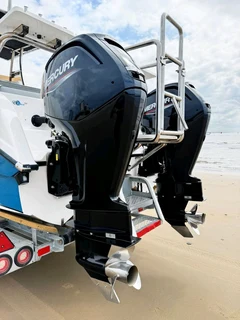 Eclipse 580 Cat hull 2024