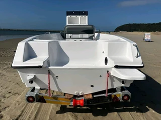 Explorer 540 Centre Console 2024