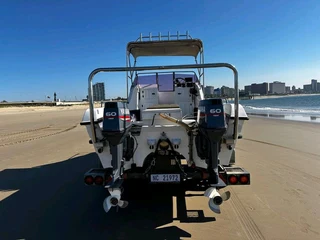 T Cat 16.8ft Forward Console