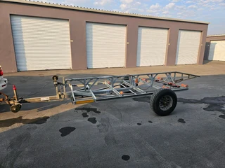 Cobra Cat 525 Forward Launch dolly trailer