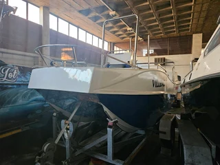 16ft Cat Hull on trailer