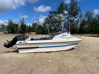 T Cat 16.8ft with Merc 4 strokes