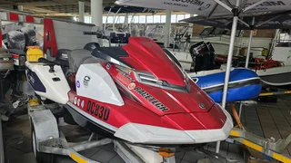 Yamaha FX1800 Waverunner with Tubbies