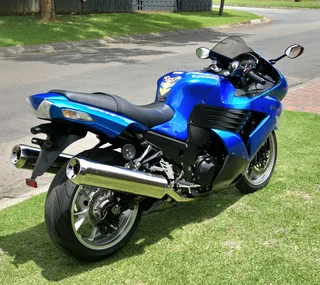 2013 Kawasaki NINJA ZX14R- COLLECTORS BIKE!!!!!