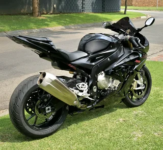 2015 BMW S1000RR MU Package (Premium Black)
