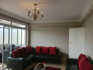 Modern 2.5 Bed Apartment in Innes Road, Morningside