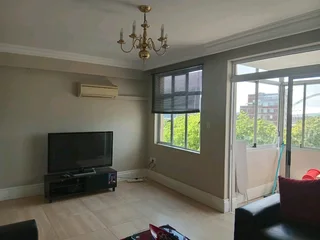 Modern 2.5 Bed Apartment in Innes Road, Morningside