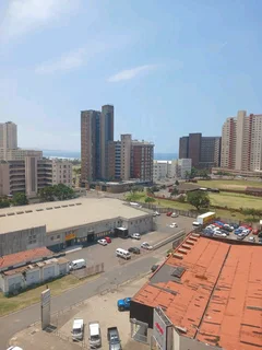 Modern and Spacious Bachelor Apartment at Eden Heights, South Beach