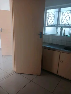 Modern Huge Bachelor Apartment at Eden Heights, South Beach