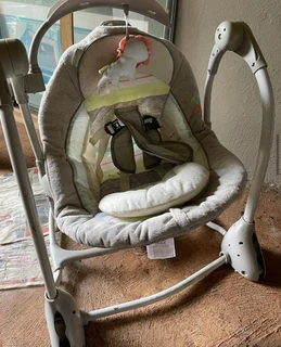 Baby swing chair