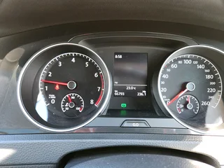 Volkswagen Golf 7.5 1.0 TSI comfortline