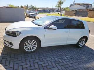 Volkswagen Golf 7.5 1.0 TSI comfortline