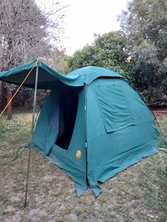 Canvas camping tent