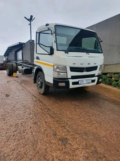 2016 Mitsubishi Fuso Canter FE8-150