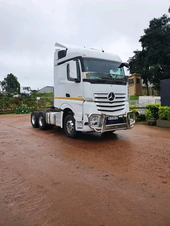 2019 Mercedes Benz Actros MP4 2645 LS/33