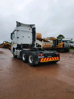 2019 Mercedes Benz Actros MP4 2645 LS/33