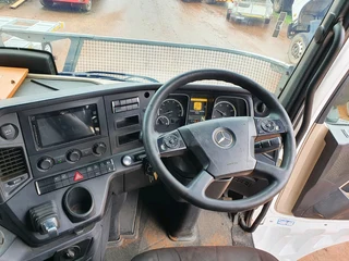 2019 Mercedes Benz Actros MP4 2645 LS/33