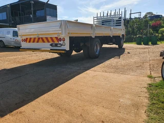 2009 Hino 500 15-257 with Dropside Body