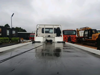 UD Kuzer RKE 150 with Rollback Body