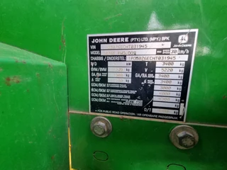John Deere 5076E Tractor 4x4