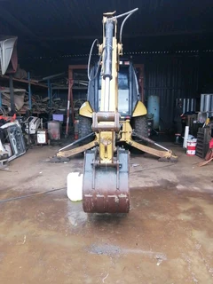 2007 CAT 416E TLB 4x4