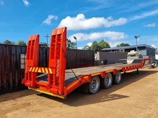 2018 SSH Lowbed Tri Axle Stepdeck Trailer