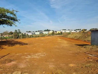 1750 m2 Commercial Flat Land for Rent in Hillcrest