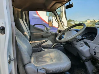 Hino 300 915 Tipper 3m3