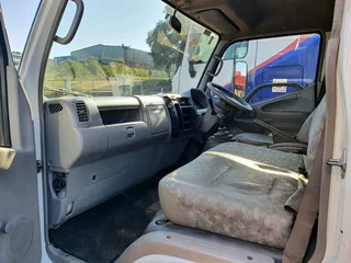 Hino 300 915 Tipper 3m3