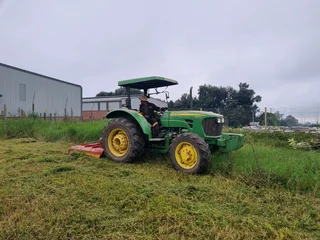 Excavators, TLBs, Skidsteers and Trucks Wanted