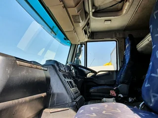 2013 Iveco Trekker 440 with Steel suspension