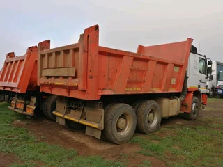 2007 Mercedes Benz Actros 3344 Tipper 10m3
