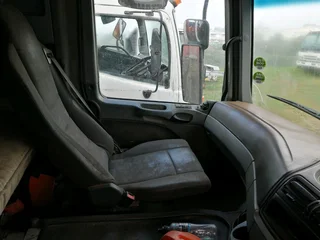 2007 Mercedes Benz Actros 3344 Tipper 10m3