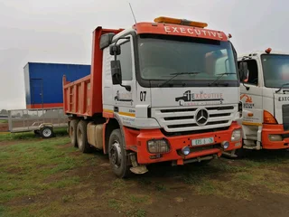 2007 Mercedes Benz Actros 3344 Tipper 10m3
