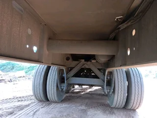 Serco Tri-Axel Freight Trailers Tri-Axel